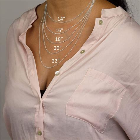 How to choose the right necklace for your body and outfit | Gold name necklace, Diamond choker ...