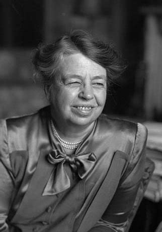 Eleanor Roosevelt biography, birth date, birth place and pictures