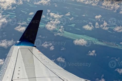 maldives aerial view landscape 20174417 Stock Photo at Vecteezy