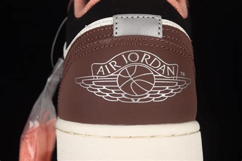 Air Jordan 1 Low Mocha 2019 Replica Sneakers • SneakerDouble