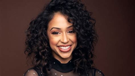 Liza Koshy To Host Comedic Dance Competition Series 'Floored' At Quibi