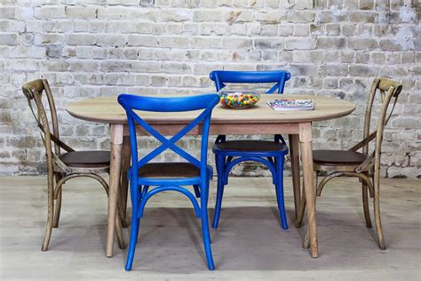 Cool retro dining table and chairs פינת אוכל דגם אליפסה רטרו לפינות אוכל נוספות: http://www ...
