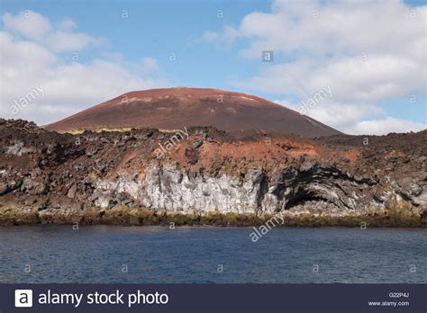 Vestmannaeyjar Volcano Stock Photos & Vestmannaeyjar Volcano Stock ...