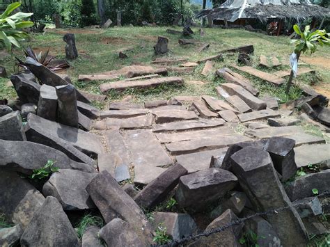 Gunung Padang Megalithic Site - CHAKRA CULTURAL FOUNDATION