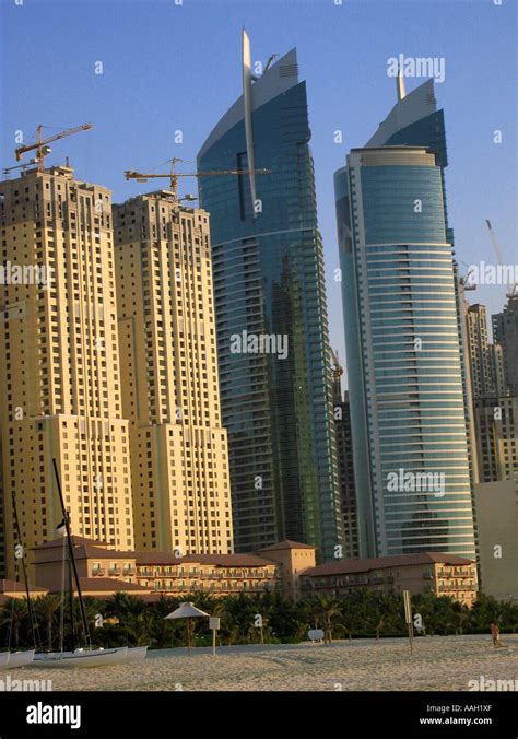 Construction of new high rise buildings in Jumeirah, Dubai, United Arab Emirates Stock Photo - Alamy