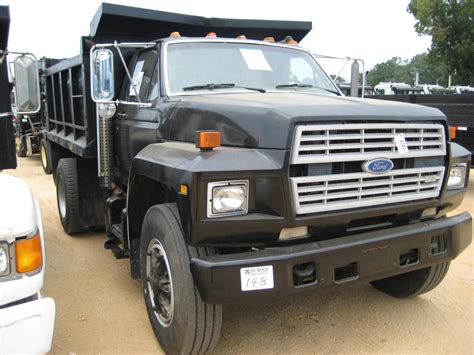 1985 FORD F800 S/A DUMP - J.M. Wood Auction Company, Inc.