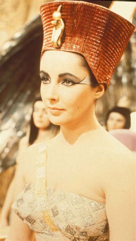 Al descubierto los secretos de belleza de Nefertiti y Cleopatra que tú también puedes usar