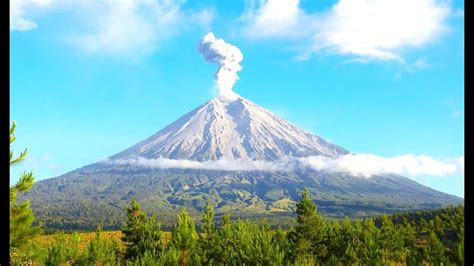 GUNUNG MERAPI Yogyakarta - Volcanic Mount Merapi Indonesia - [HD] - YouTube