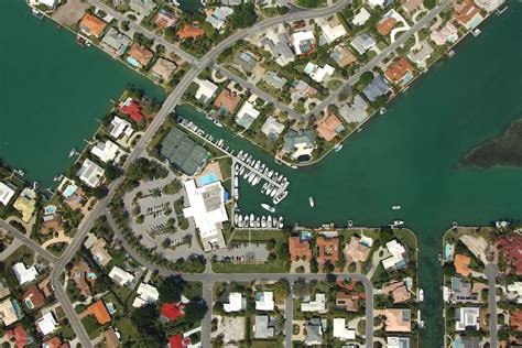 Bird Key Yacht Club in Sarasota, FL, United States - Marina Reviews - Phone Number - Marinas.com