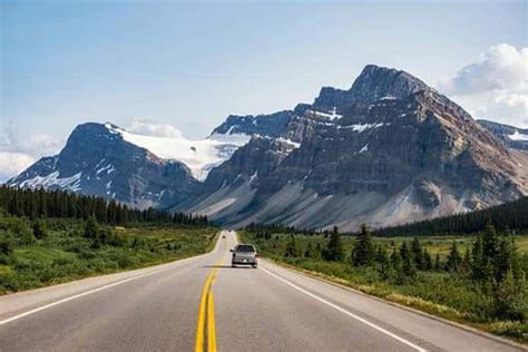 Remarkable Road Trips in Canada - Secret World