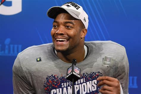 Willie McGinest doesn’t think the Patriots’ Trey Flowers is among the top pass rushers worth ...