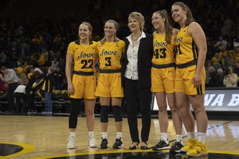 Looking back at a strong regular season for Iowa women's basketball ...