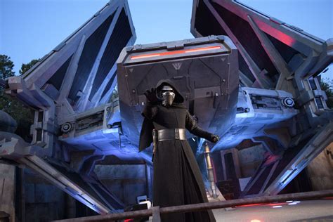 Disneyland’s Star Wars: Rise of the Resistance will Utilize Virtual Queue