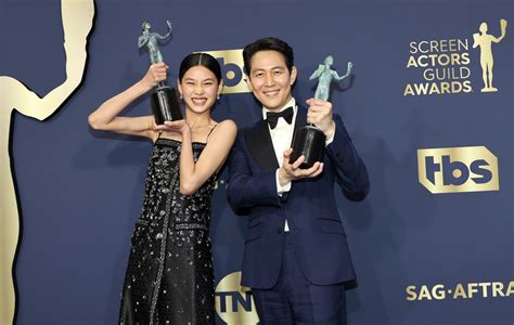 ‘Squid Game’ cast make history at SAG Awards 2022 with two acting wins - Afrik Best Radio