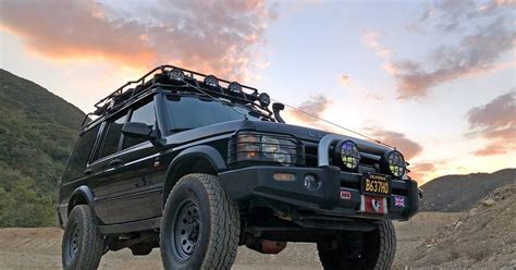 Disco Beats: 2004 Land Rover Discovery II | Vehicle Features | OVR Mag