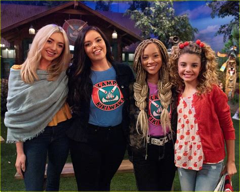 Peyton List Is Back at Camp Kikiwaka On Tonight's Season 5 Premiere of 'Bunk'd' | Photo 1304743 ...