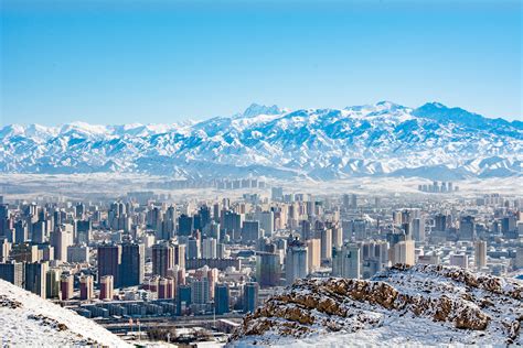 Explore Urumqi