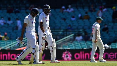 India vs Australia Live Score, 3rd Test, Day 5: India bat for 131 overs ...