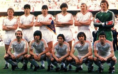 Steaua Bucarest - champion 1986 | Arsenal, Football team, Uefa ...