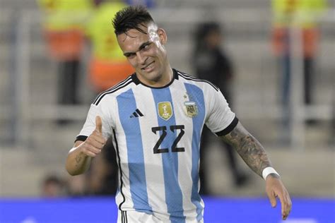 Scaloni: "Lautaro Martinez & Julian Alvarez can play together"