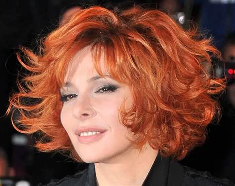 Mylene Farmer: Biography, Career And Personal Life | Theatre 2024