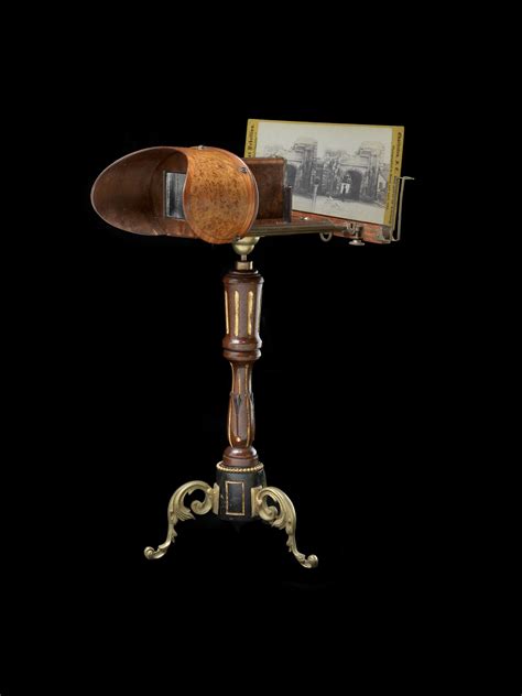 Stereoscope | Smithsonian Institution