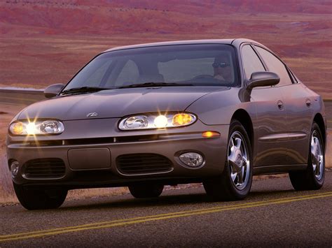 OLDSMOBILE Aurora specs - 2000, 2001, 2002, 2003 - autoevolution