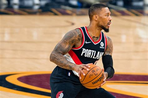 Damian Lillard Explodes for 71 Points, MVP Odds Shorten - Casino Business