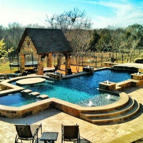 Eldorado Pools in Richardson, TX created this. So pretty! | Pool, Swimming pools, Architectural ...