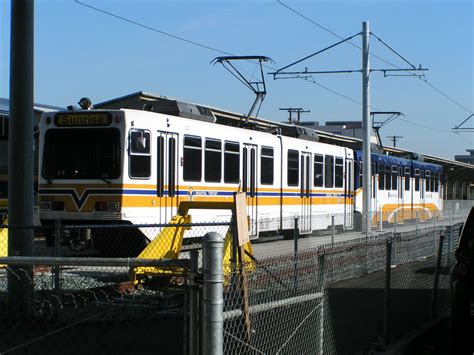 Sacramento RT Light Rail | Sacramento Regional Transit. Two … | Flickr