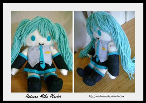 Hatsune Miku Plushie by Rainbowbubbles on DeviantArt