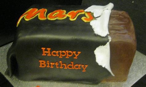 Mars Bar Cake - Cake by Essentially Cakes - CakesDecor