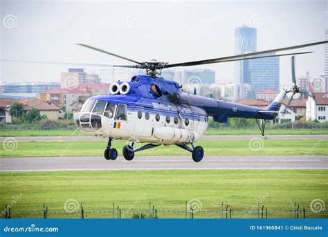 MI 17 Helicopter landing editorial photo. Image of cloudy - 161960841