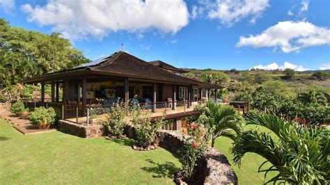 Luxe Estate on Larry Ellison's Island of Lanai Available for $8.8M