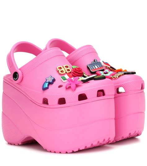 The Fashion Gods Have Bestowed The Crocs Bag Upon Us And We're Shook ...