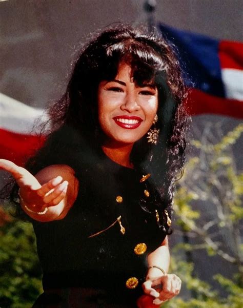 Trending Model of Selena Quintanilla Hairstyles - New Hairstyle Models