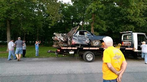 One injured in I-57 raceway crash - Benton, West Frankfort, Illinois ...