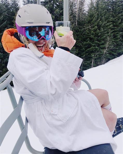 Chelsea Handler Hits The Slopes With No Pants! Drinking & Smoking To ...