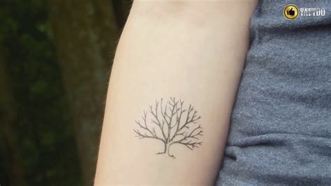 Aggregate 69+ oak branch tattoo - in.cdgdbentre