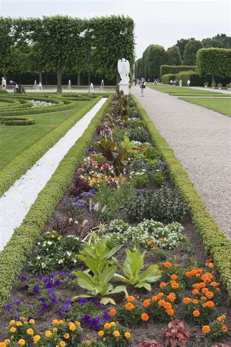 Royal Gardens of Herrenhausen in Hannover - Germany - Blog about ...