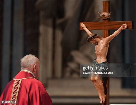 1,126 Crucifixion Of Saint Peter Stock Photos, High-Res Pictures, and ...