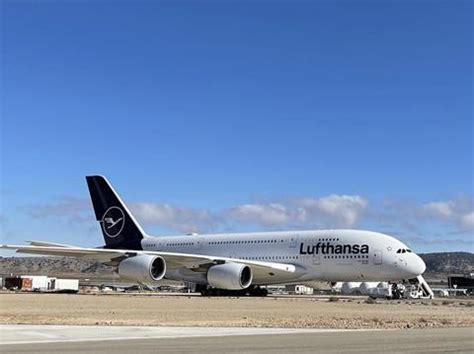 Lufthansa takes first A380 out of storage | News | Flight Global