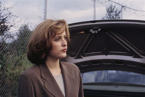 X-Files - Gillian Anderson Photo (35214472) - Fanpop