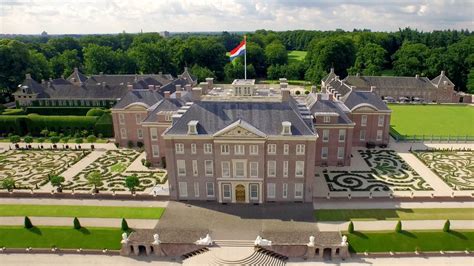 Paleis Het Loo in Apeldoorn, The Netherlands (4K) - YouTube