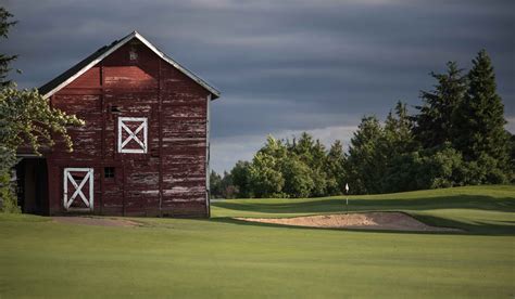 Barn Party at Langdon Farms — PJKoenig Golf Photography PJKoenig Golf ...