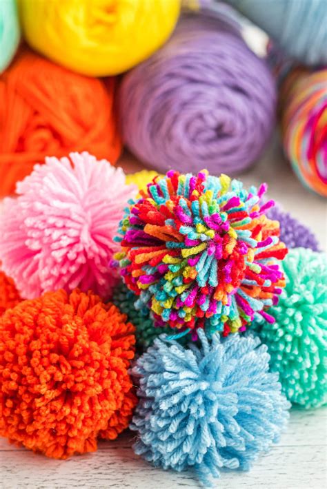 How to Make a Pom Pom - Crafts by Amanda - Crafts for Seniors