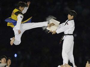 Taekwondo Breaking | Taekwondo Wiki | FANDOM powered by Wikia