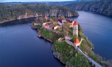 7 of the most haunted places you can fly to in Europe | KAYAK