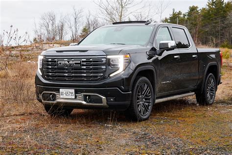 Pickup Review: 2022 GMC Sierra 1500 Denali Ultimate | Driving