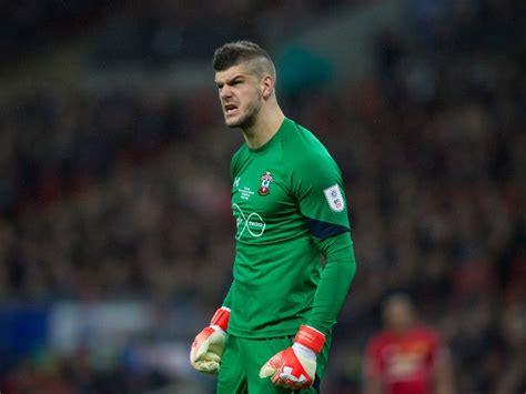 Southampton goalkeeper Fraser Forster pens new long-term deal - Sports Mole